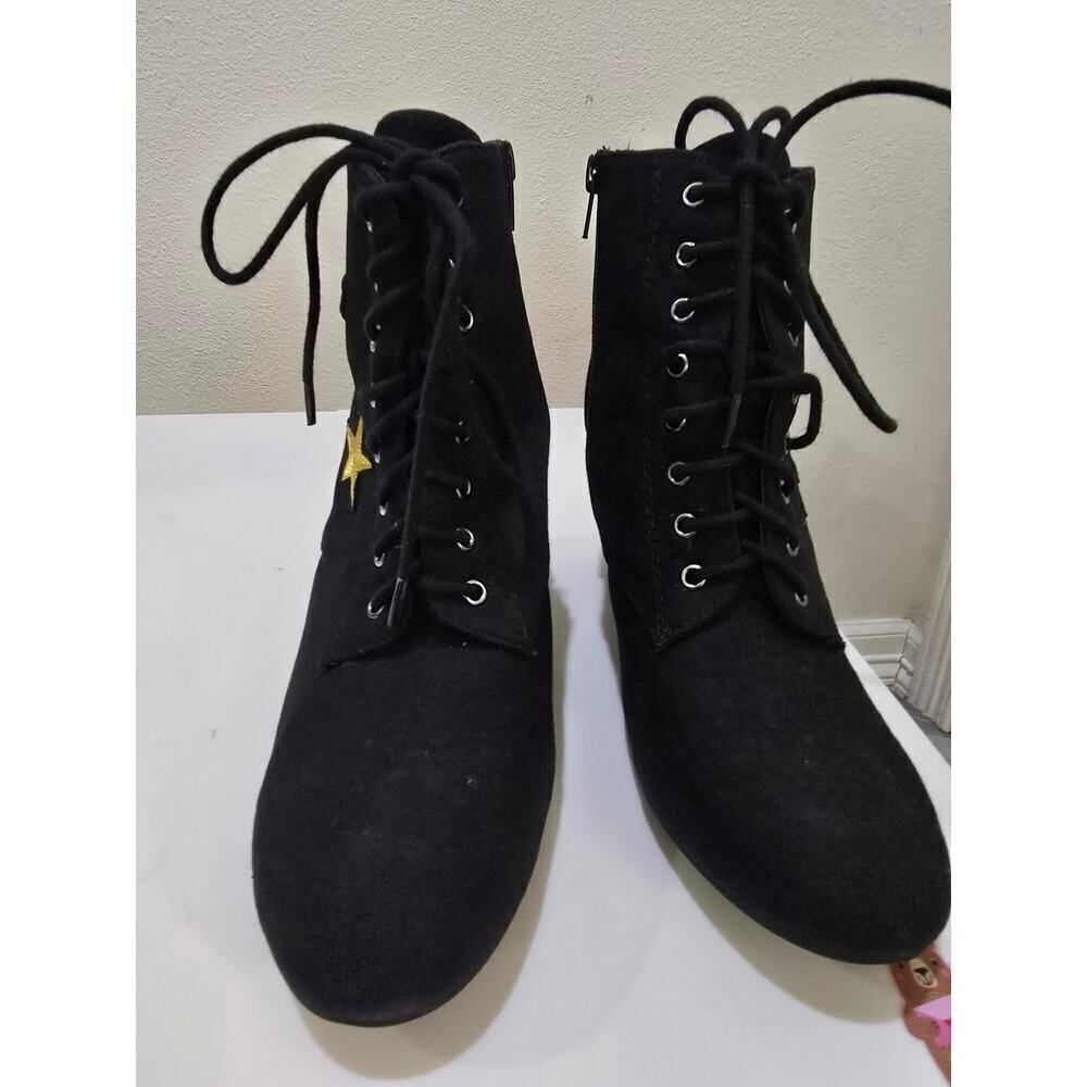 Black Ankle Boots Lace Up Block Heel Star Patch Size 8.5 Women Airforce Grunge - Picture 8 of 8